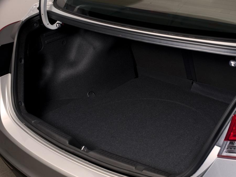  Hyundai Elantra Coupe 2012 года  (фото 5 из 88)